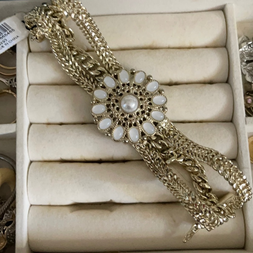 Bracelet